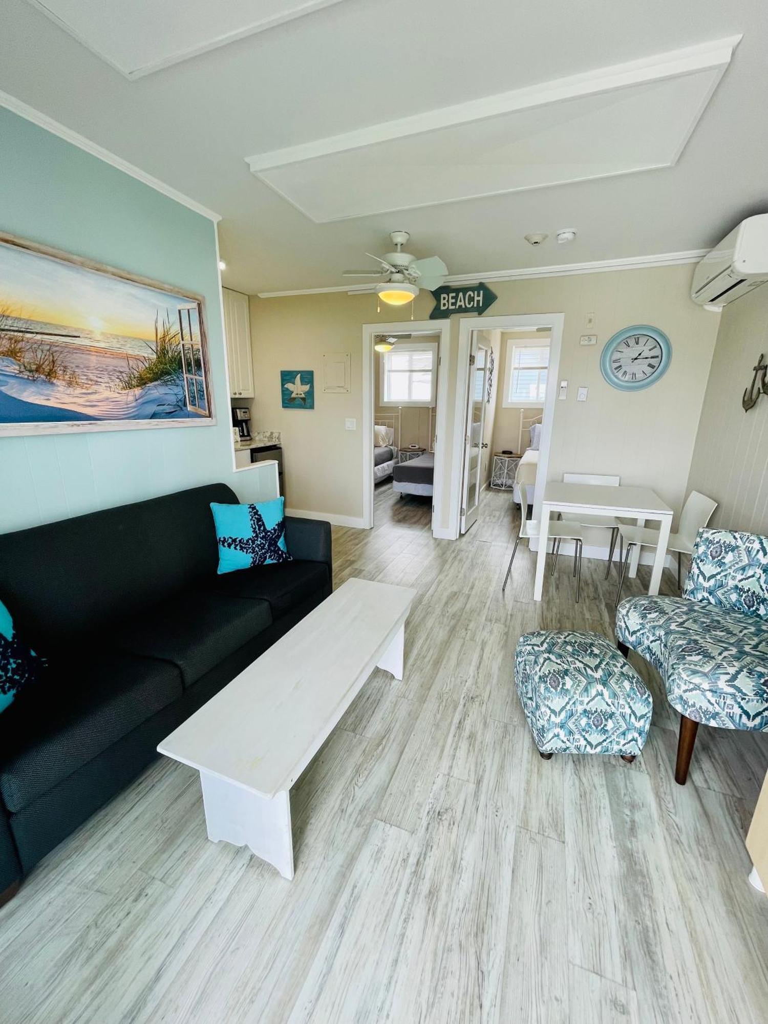 ميناء دينيس The Garlands Motel الغرفة الصورة